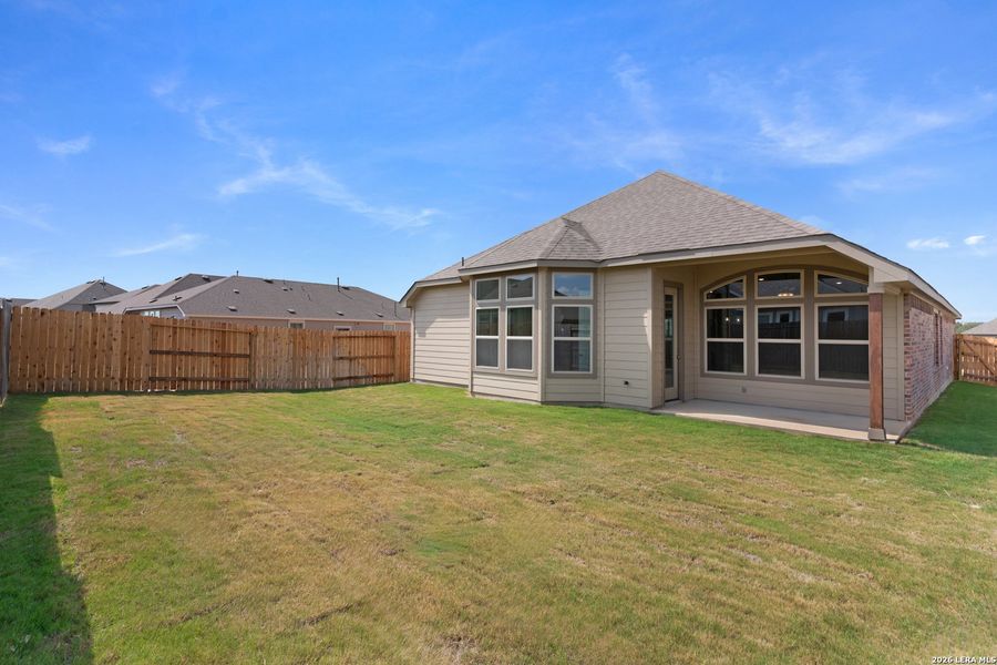 Exterior details and patio area of a home in Meyer Ranch – Premier, New Braunfels (Image 3).