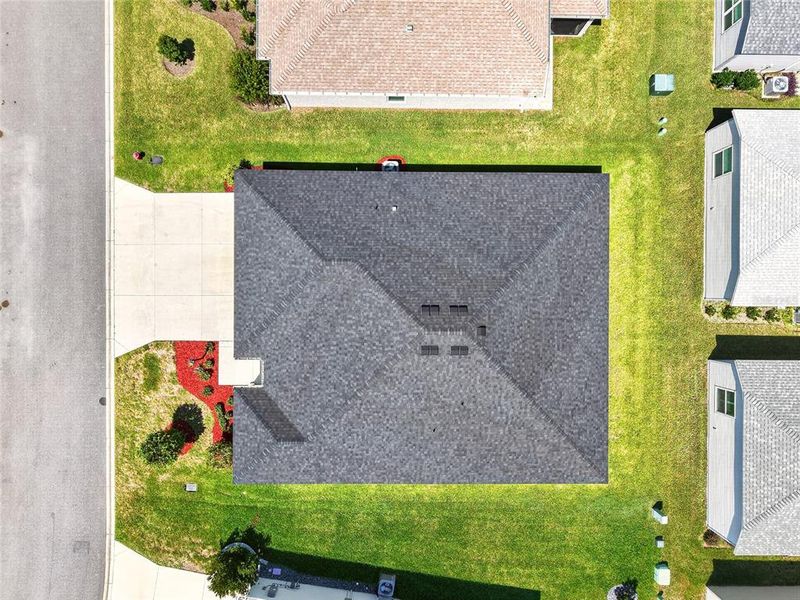 Exterior details and patio area of a home in , The Villages (Image 38).