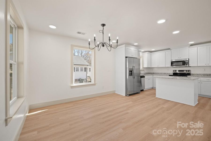 Spacious, unfurnished interior of a new home in , Newton (Image 23).