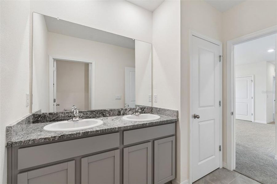 Furnished interior view inside a new home in Epperson, Wesley Chapel (Image 15).