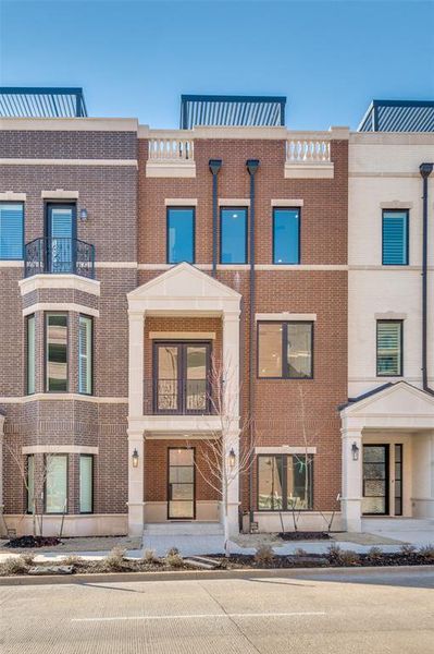 Image of similar elevation in Phase 1 Brownstones