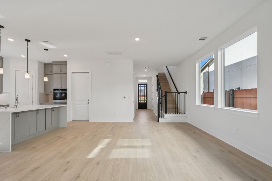 Image 48 of a home in Foxfield.