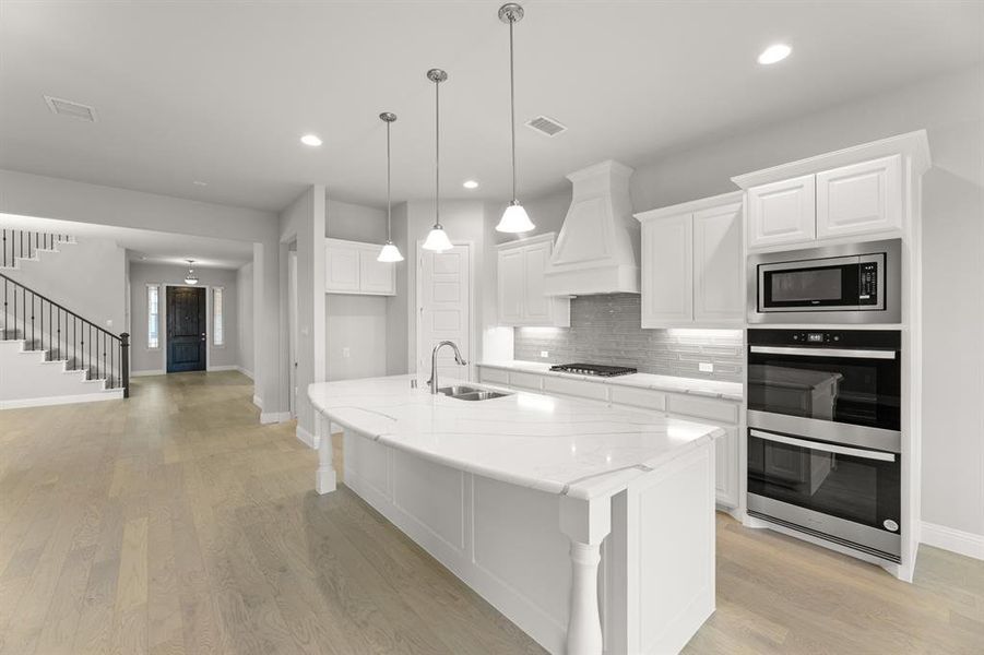 3539 Helios-Kitchen-2