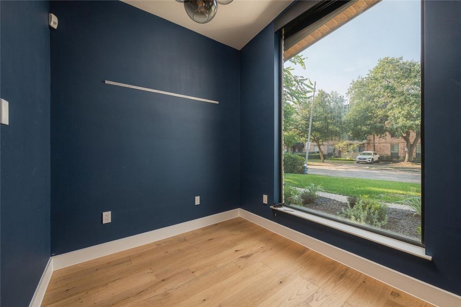 Front Facing Home Office