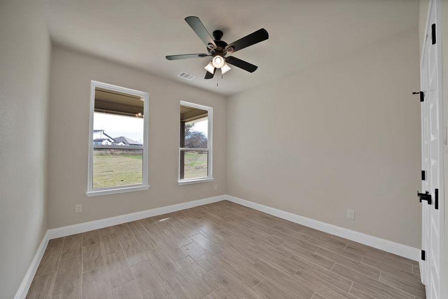 Spacious, unfurnished interior of a new home in , Runaway Bay (Image 30). Spacious, unfurnished interior of a new home in , Runaway Bay (Image 30).