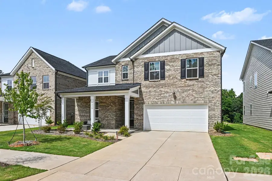 Full Brick Exterior w/ covered porch Full Brick Exterior w/ covered porch