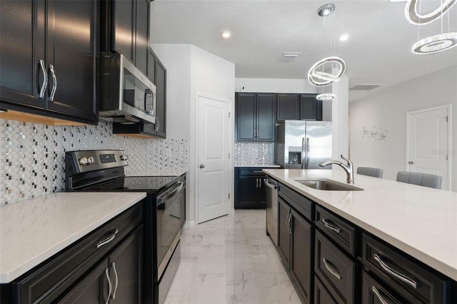 Furnished interior view inside a new home in , Wesley Chapel (Image 17).