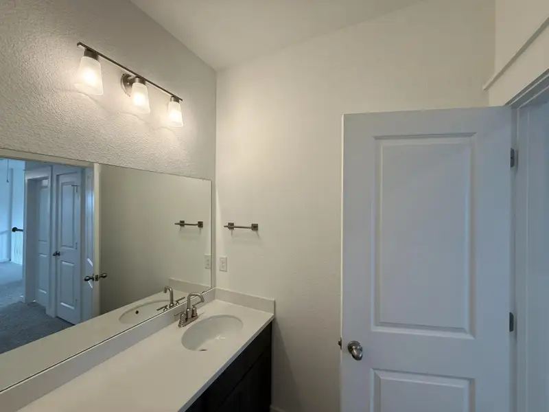 Furnished interior view inside a new home in Creeks Crossing, Elgin (Image 7).