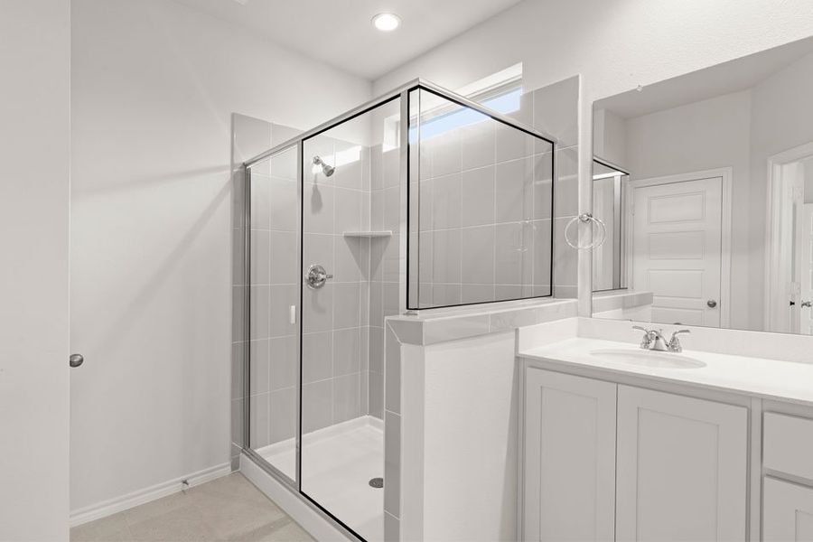 Representative exterior photo of a completed home built from the Hickory by Impression Homes in Creekside Ranch, Blue Ridge, TX (Image 14).