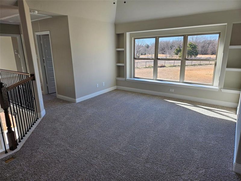 Spacious, unfurnished interior of a new home in Pecan Grove, Whitesboro (Image 16).
