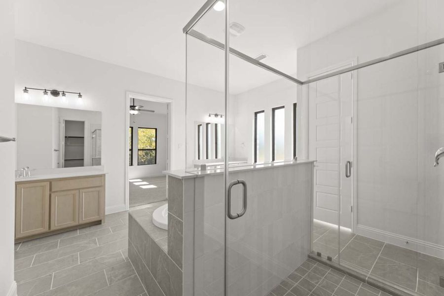 Furnished interior view inside a new home in Park Hills, Rockwall (Image 11).