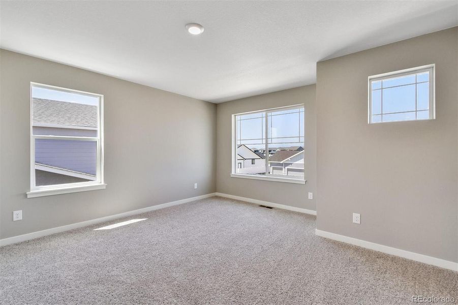 Spacious, unfurnished interior of a new home in Timberleaf, Thornton (Image 24).