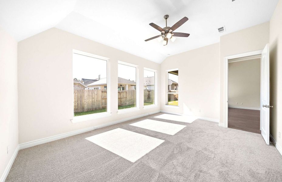 Representative unfurnished interior of a home built from the 3030AU by Ravenna Homes in Audubon 60′, Magnolia (Image 35).