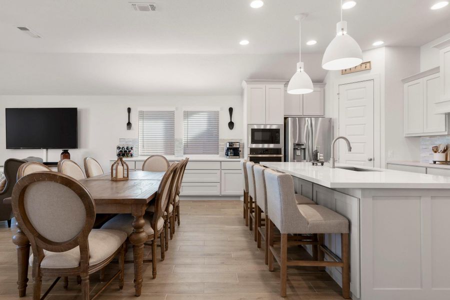 Furnished interior view inside a new home in The Colony 60', Bastrop (Image 20).