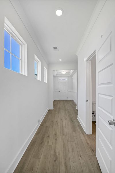 Spacious, unfurnished interior of a new home in Ashton Lakes, Lexington (Image 22).