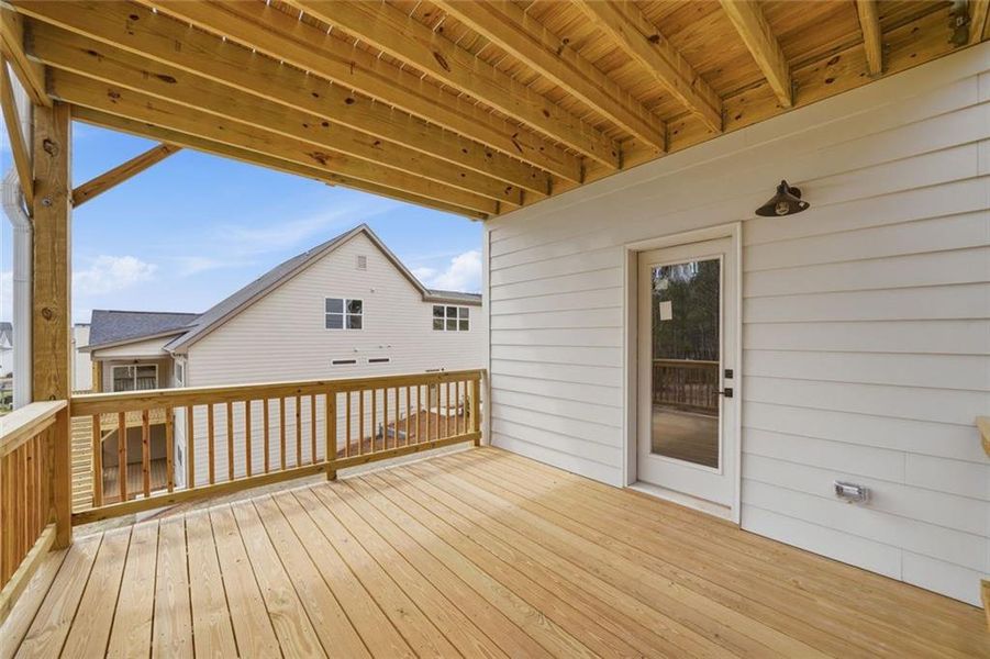 Exterior details and patio area of a home in , Dawsonville (Image 4).