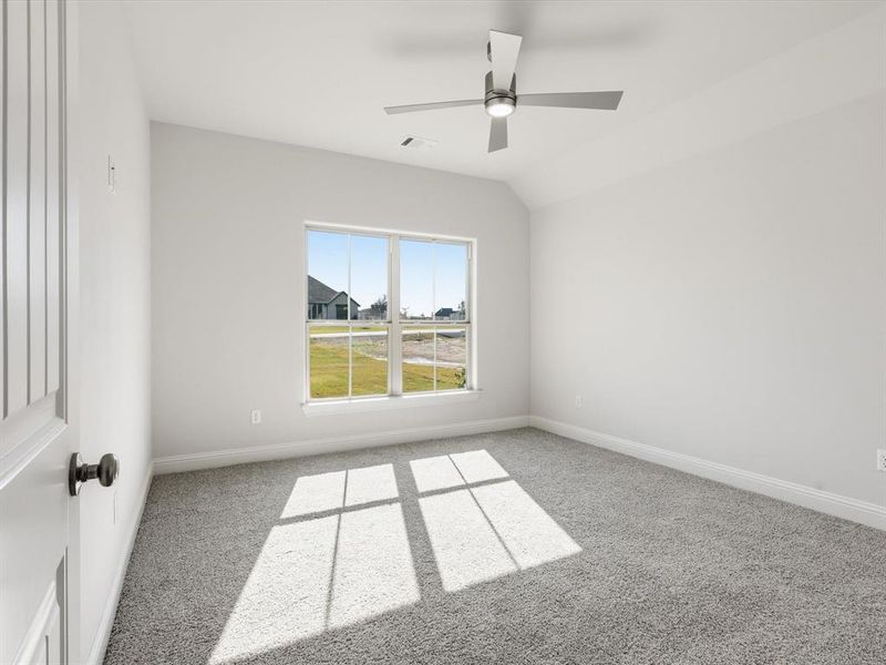 Spacious, unfurnished interior of a new home in , Weatherford (Image 23).