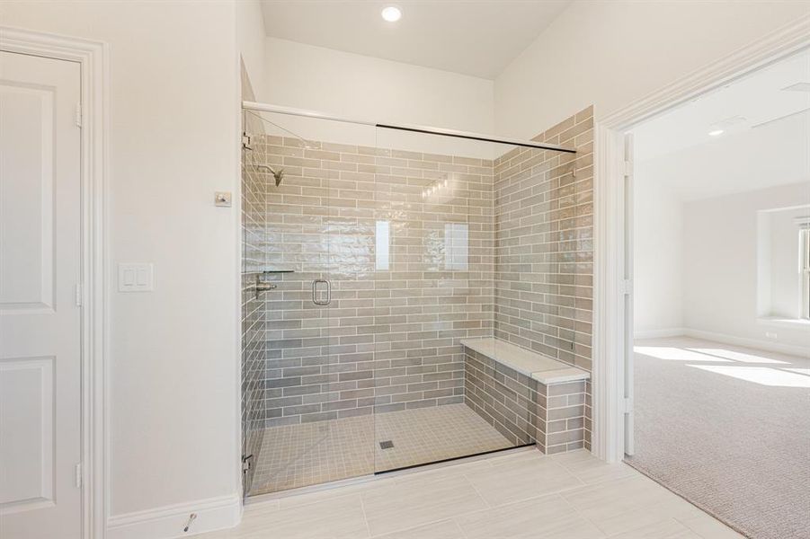 Furnished interior view inside a new home in Triple Diamond Ranch, Mansfield (Image 14).