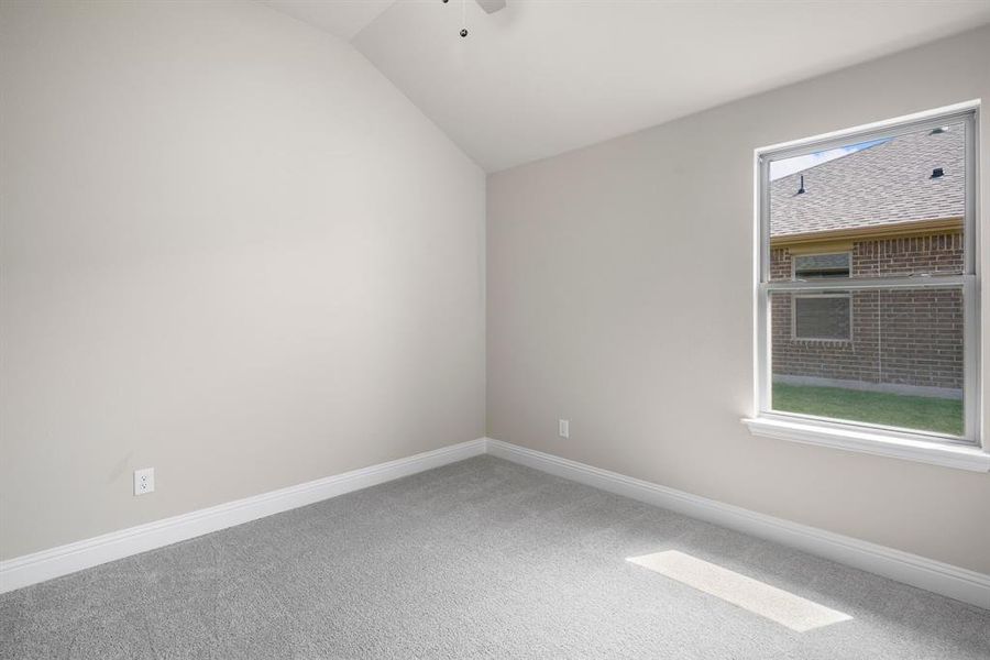 Spacious, unfurnished interior of a new home in Fox Landing, Caddo Mills (Image 32).