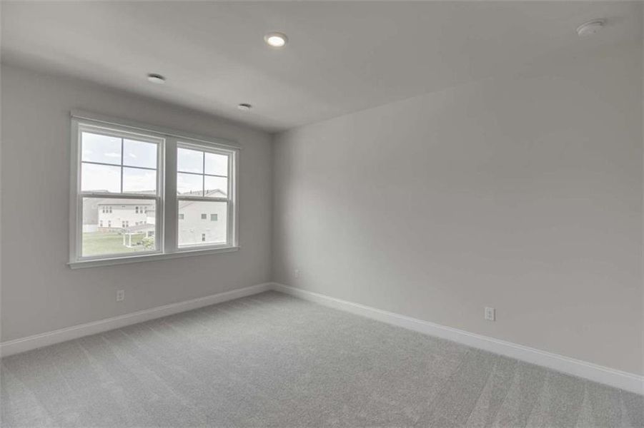 Spacious, unfurnished interior of a new home in Overlook at Lanier, Buford (Image 23).