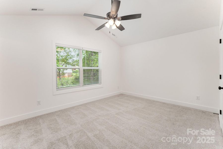 Spacious, unfurnished interior of a new home in , Hickory (Image 14).