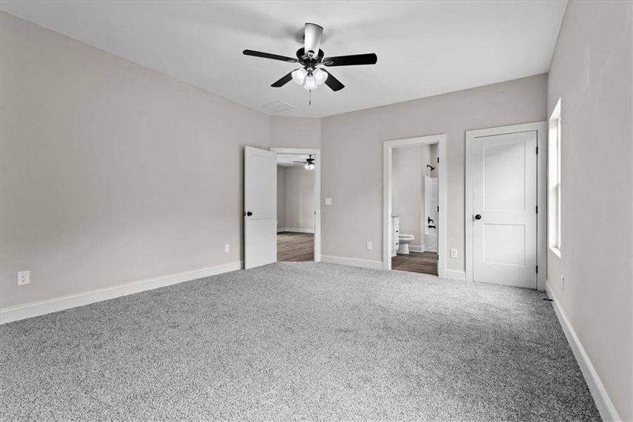 Spacious, unfurnished interior of a new home in , Dallas (Image 14). Spacious, unfurnished interior of a new home in , Dallas (Image 14).
