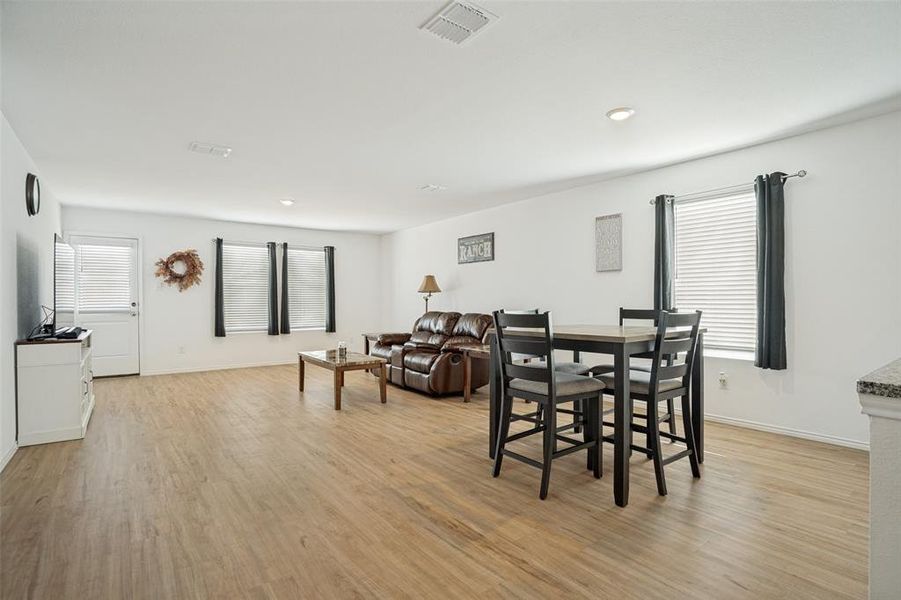 Furnished interior view inside a new home in Bridgewater, Princeton (Image 9). Furnished interior view inside a new home in Bridgewater, Princeton (Image 9).