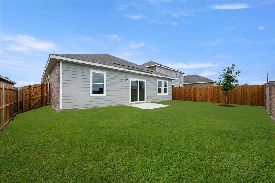 Front exterior of a new home in Cattleman's Crossing, Fort Worth, TX, highlighting curb appeal (Image 1). Front exterior of a new home in Cattleman's Crossing, Fort Worth, TX, highlighting curb appeal (Image 1).