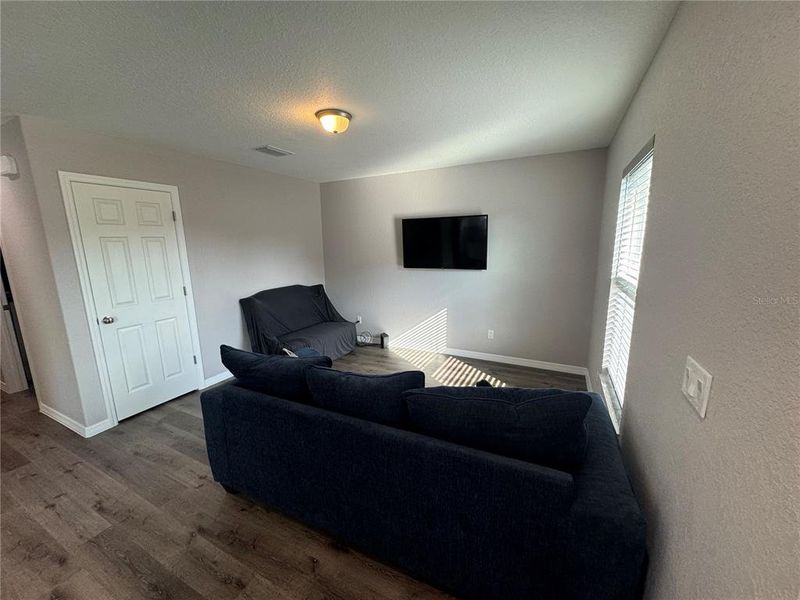 Furnished interior view inside a new home in , Dunnellon (Image 14).