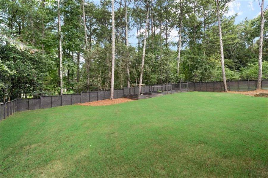 Natural landscape and outdoor views near in Alpharetta (Image 76). Natural landscape and outdoor views near in Alpharetta (Image 76).