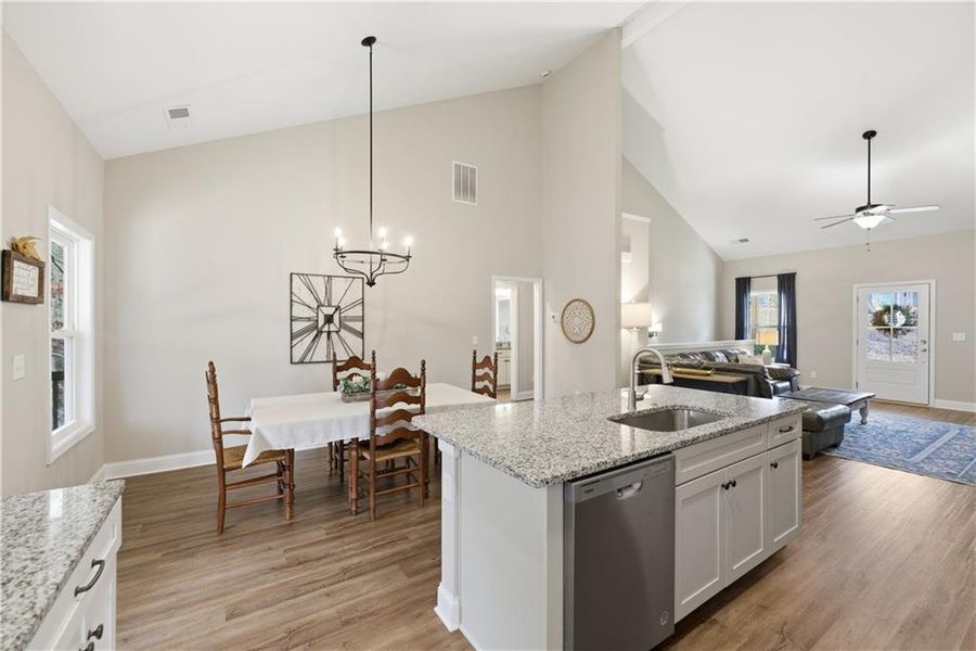 Furnished interior view inside a new home in , Waleska (Image 19).