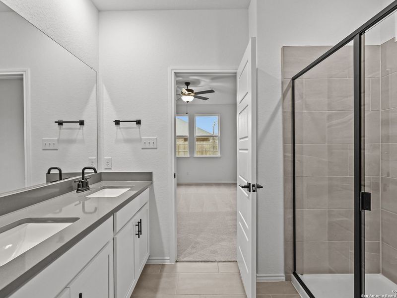 Furnished interior view inside a new home in Horizon Pointe, San Antonio (Image 13). Furnished interior view inside a new home in Horizon Pointe, San Antonio (Image 13).