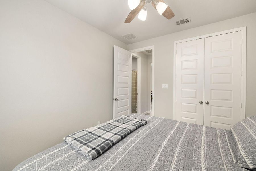 Furnished interior view inside a new home in Meridiana, Manvel (Image 26).