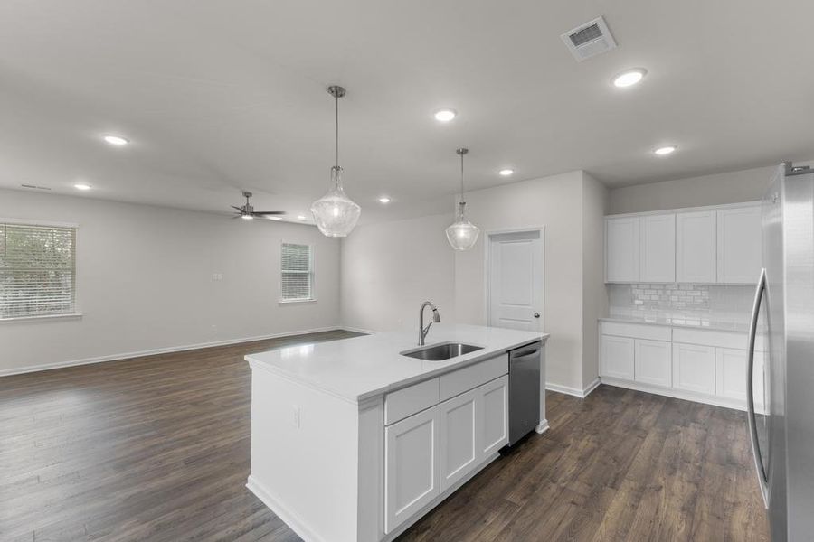 Furnished interior view inside a new home in Hitchcock Preserve, Aiken (Image 4).