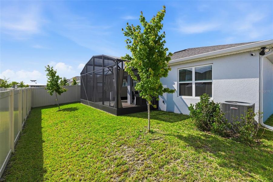 Exterior details and patio area of a home in , Kissimmee (Image 27).