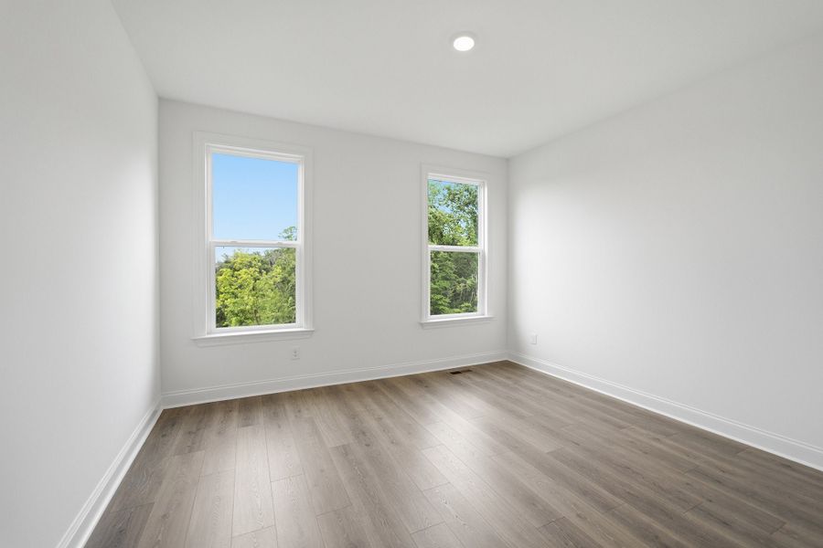 Spacious, unfurnished interior of a new home in The Retreat at Norman Farm, Hendersonville (Image 29).