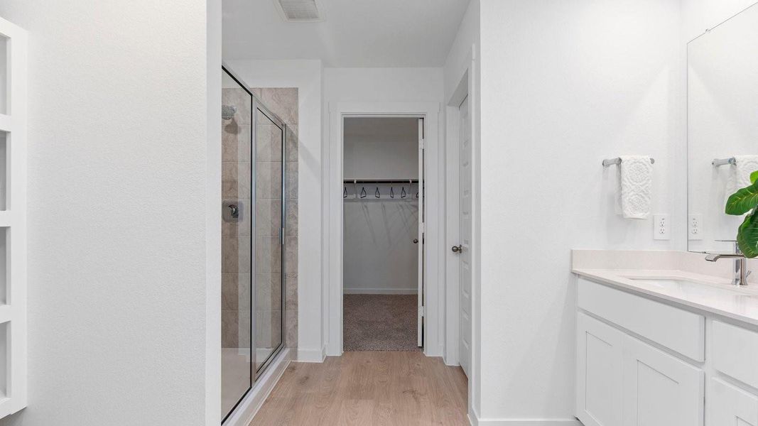 *Images and 3D tour are for illustration only and options may vary from home as built.