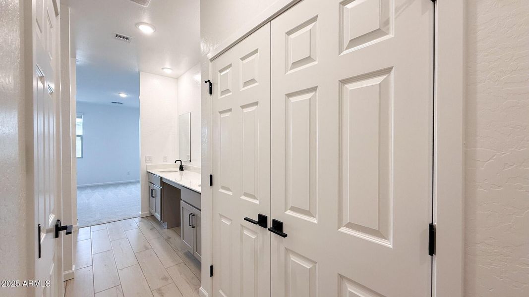 016 - Primary Bathroom