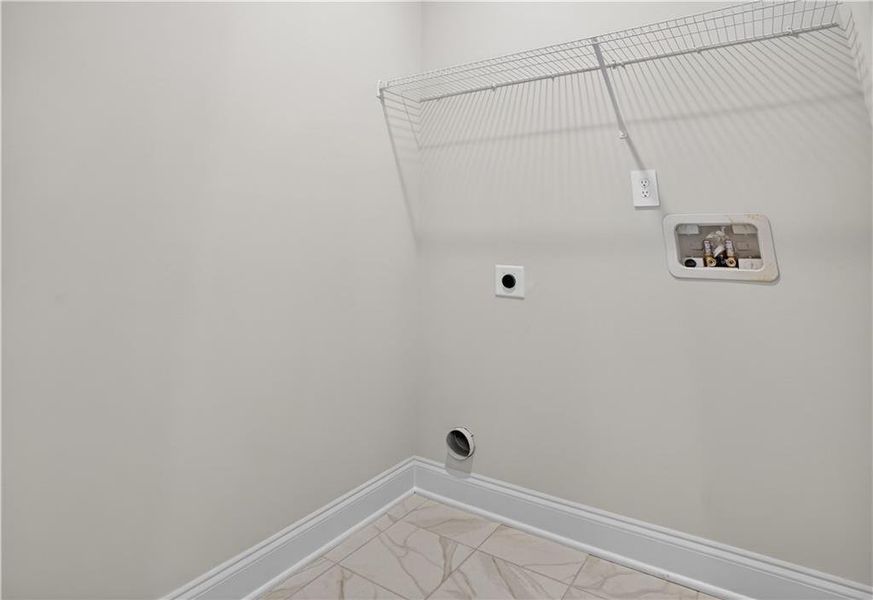 Spacious, unfurnished interior of a new home in Killian Manor at The Adares, Adairsville (Image 13). Spacious, unfurnished interior of a new home in Killian Manor at The Adares, Adairsville (Image 13).