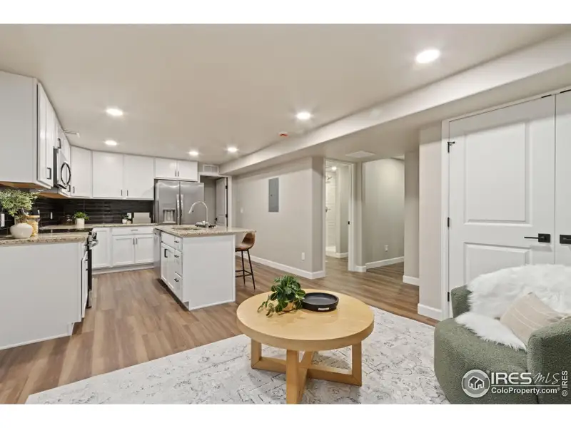 Another open floor plan for the apartment