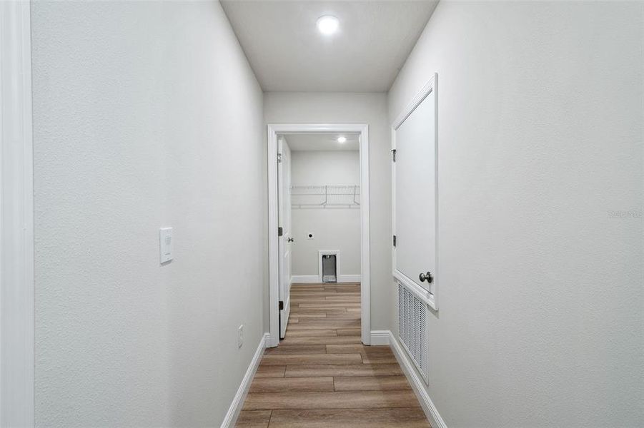 Spacious, unfurnished interior of a new home in , Ocala (Image 42).