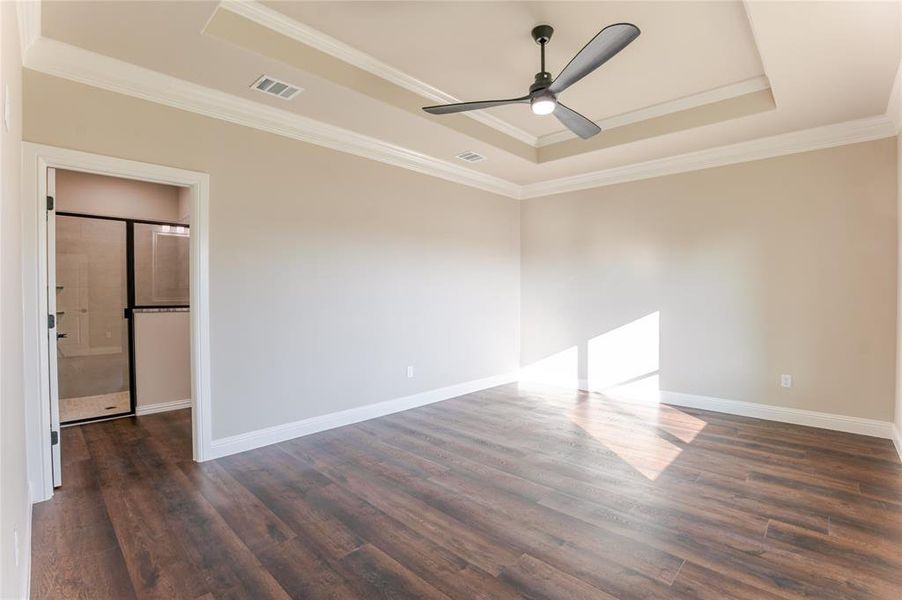 Spacious, unfurnished interior of a new home in , Tolar (Image 12). Spacious, unfurnished interior of a new home in , Tolar (Image 12).