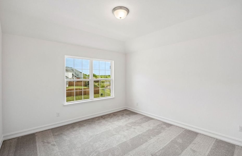 Spacious, unfurnished interior of a new home in Creekview Meadows, Pilot Point (Image 25).