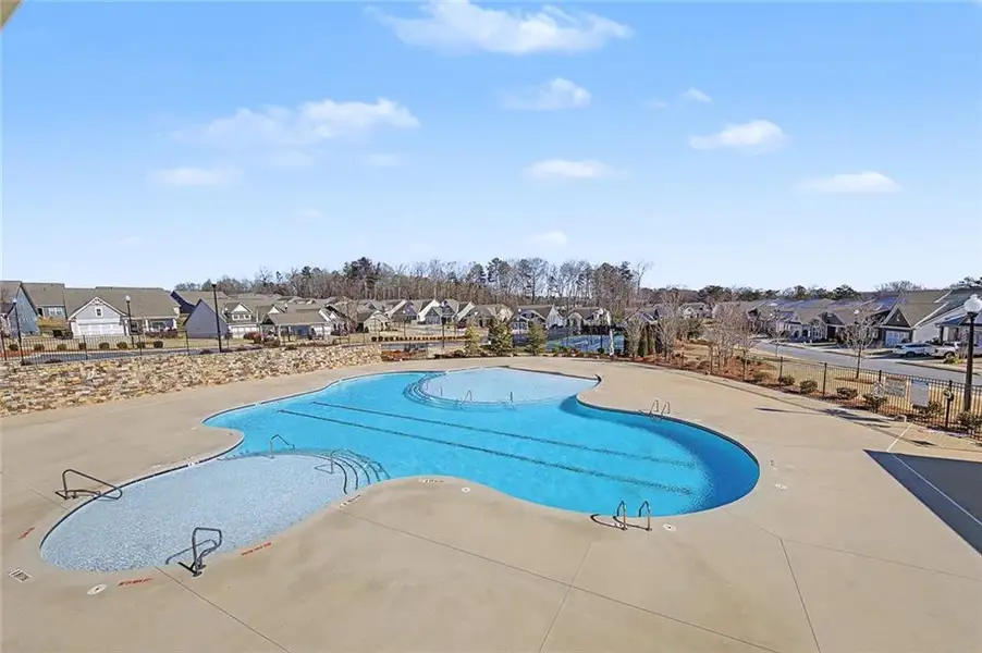 Community amenities in , Canton (Image 60).