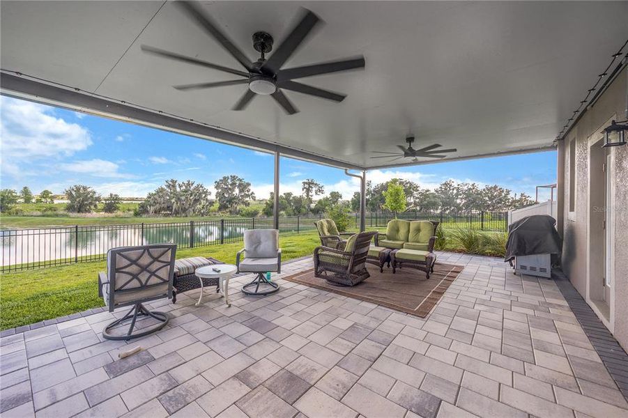 Exterior details and patio area of a home in , Wesley Chapel (Image 35).