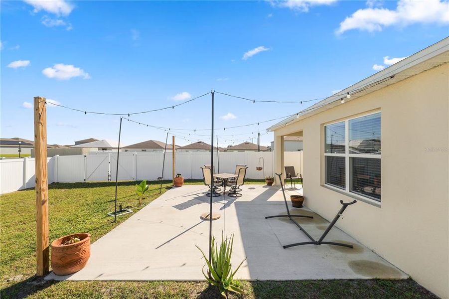 Exterior details and patio area of a home in , Bartow (Image 29).