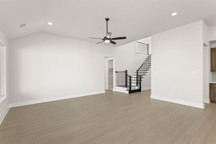 08. 2704 Andesite - Family (2) 08. 2704 Andesite - Family (2)