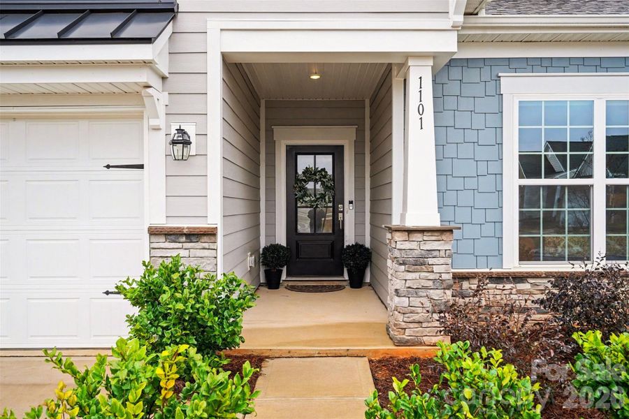 Exterior details and patio area of a home in Elizabeth, Fort Mill (Image 24).