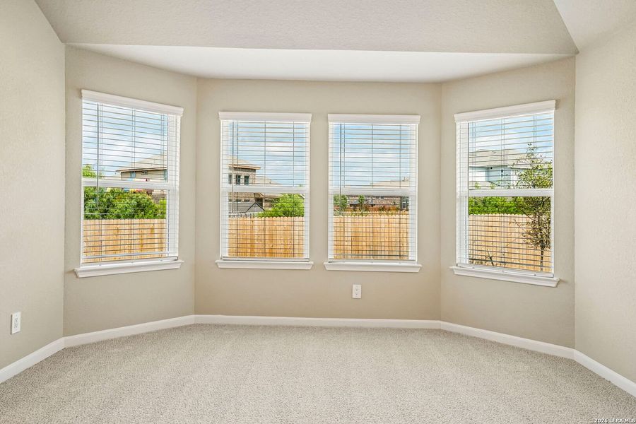 Spacious, unfurnished interior of a new home in Sagebrooke - Premier Series, San Antonio (Image 28).
