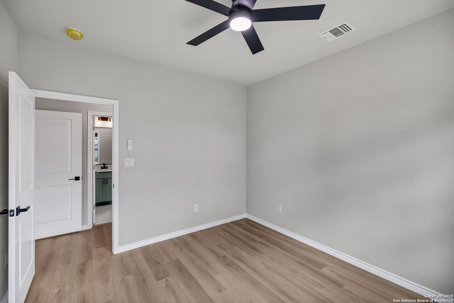 Spacious, unfurnished interior of a new home in , Elmendorf (Image 34).